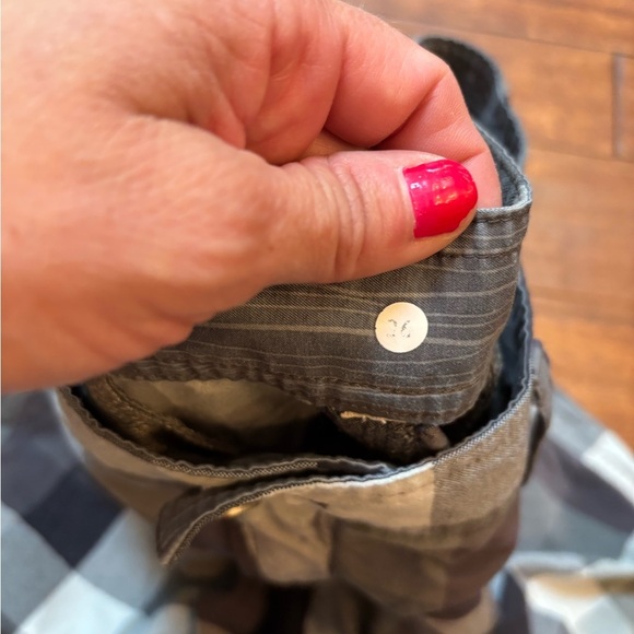 Men's Lululemon Kahuna Casual Shorts Gray Checked Size 36 - Picture 3 of 5